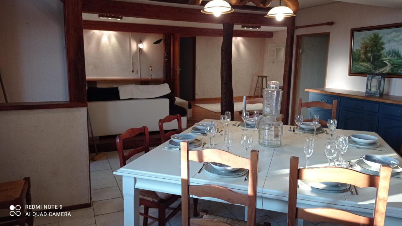 Maison De Ferme Au Calme Jusqu'A 10 Personnes Gannay-sur-Loire Exterior foto