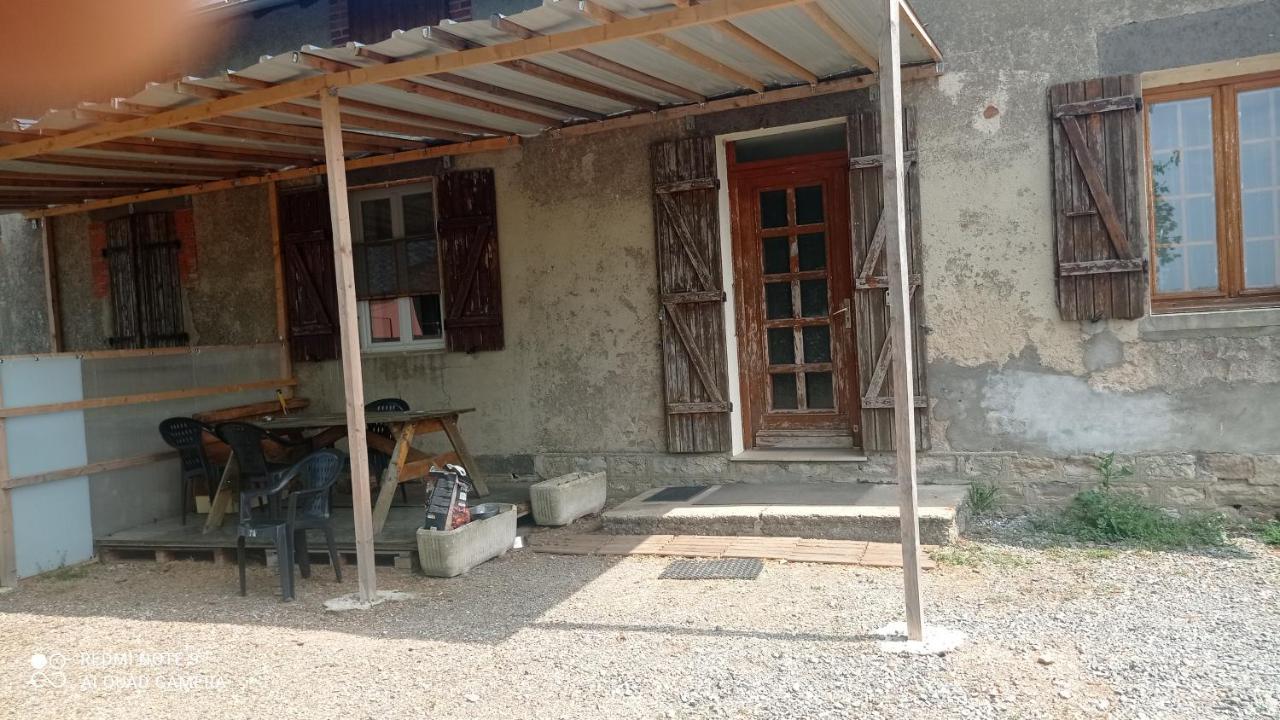 Maison De Ferme Au Calme Jusqu'A 10 Personnes Gannay-sur-Loire Exterior foto